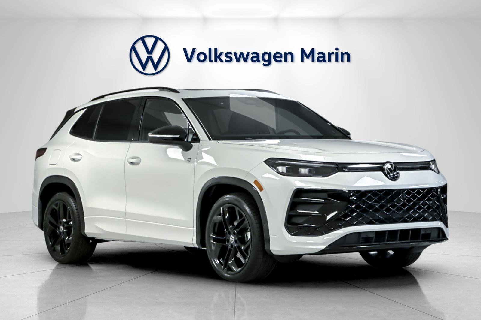 New 2026 Volkswagen Tiguan SE R-Line image 7