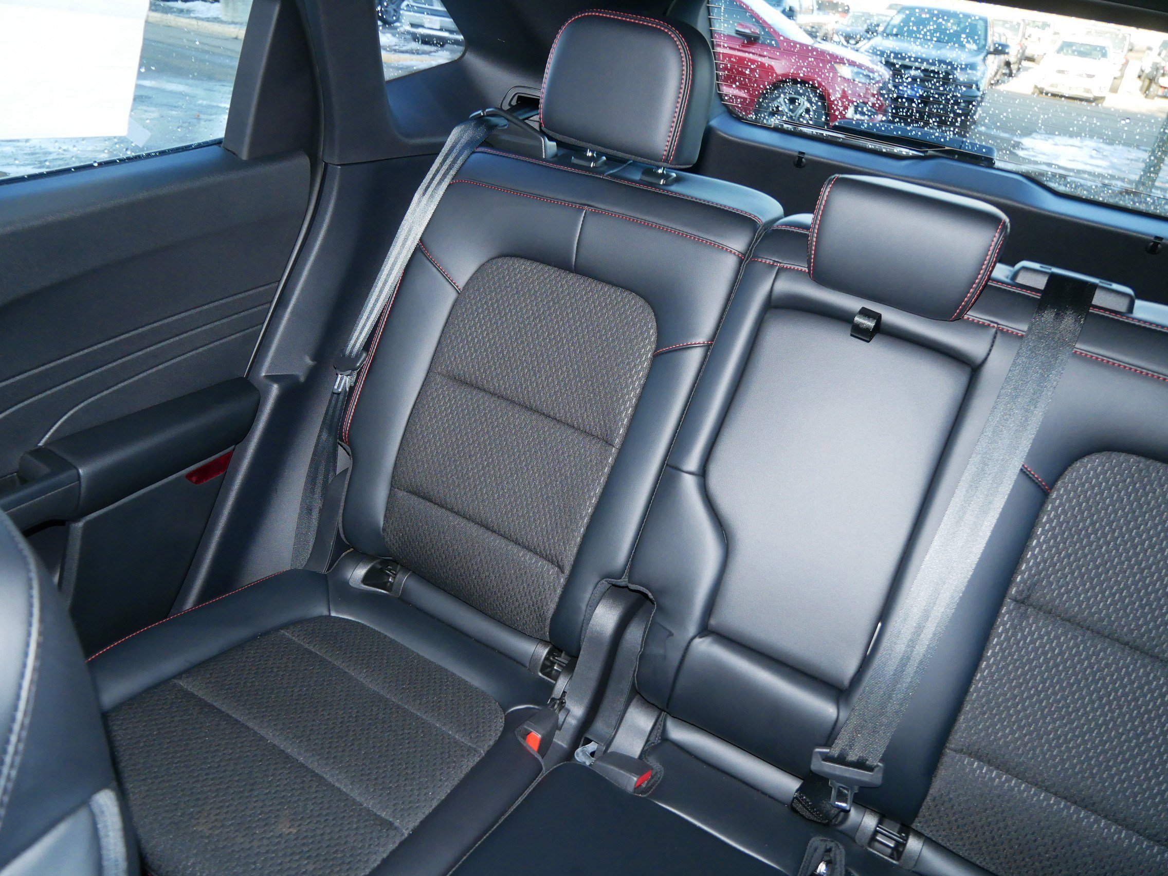 Used 2025 Ford Escape ST-Line Select w/ Tech Pack #2 image 12