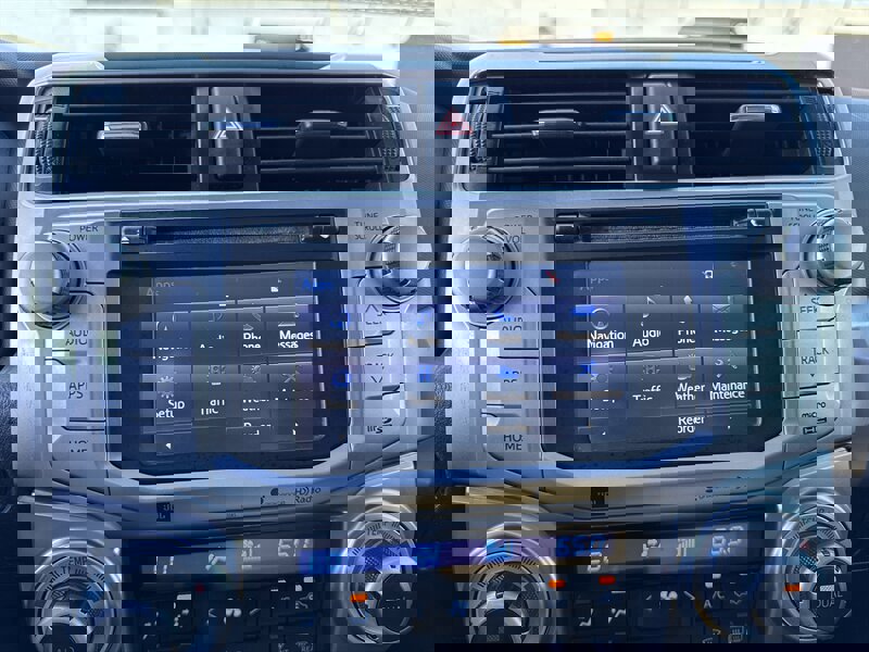 Used 2015 Toyota 4Runner Limited image 22