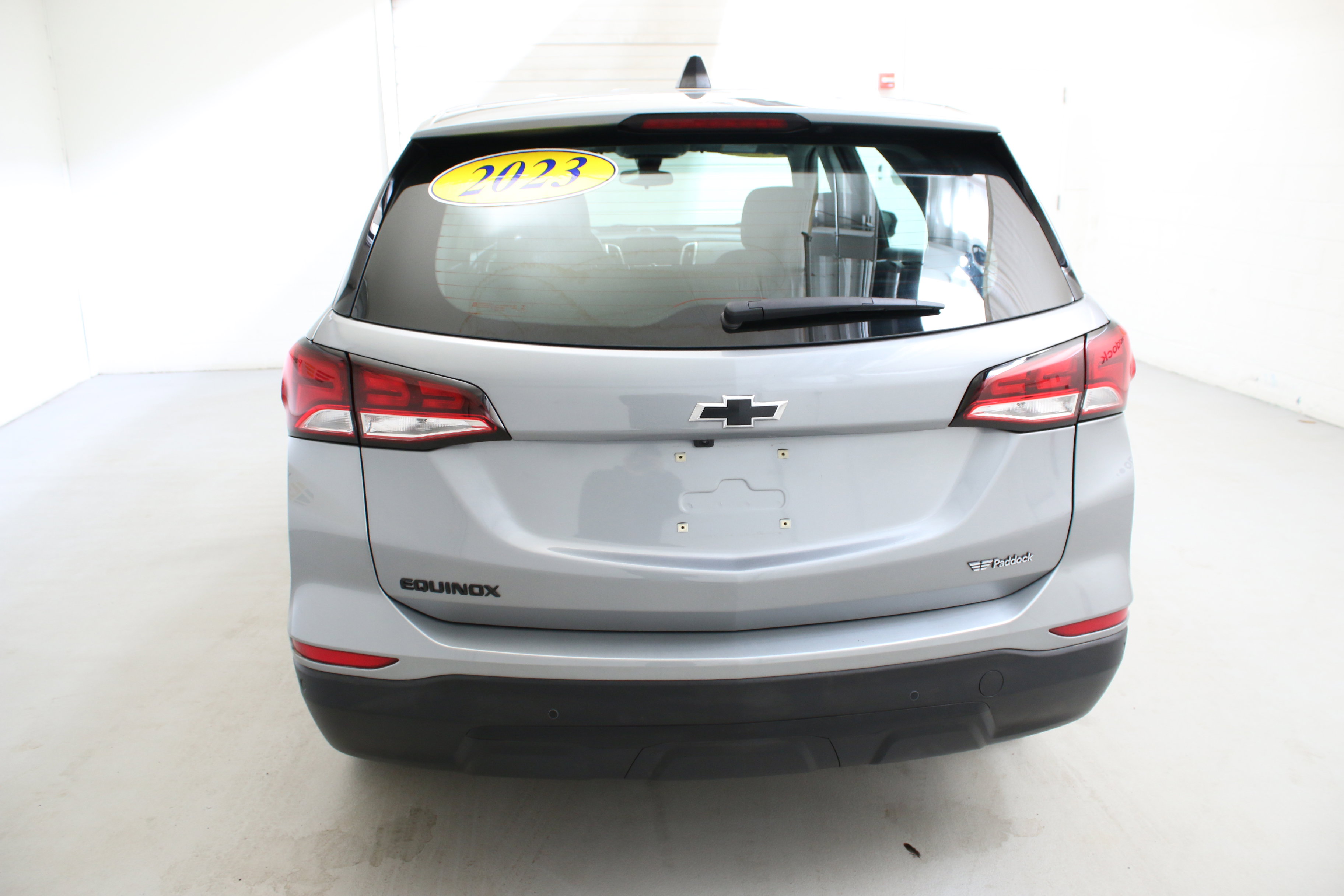 Used 2023 Chevrolet Equinox LS w/ Midnight Edition image 8