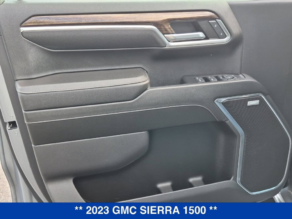 Used 2023 GMC Sierra 1500 Elevation w/ Elevation Premium Package AWD/4WD image 10