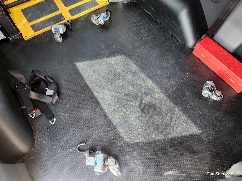 Used 2020 Ford Transit 150 XL image 57