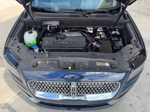 Used 2019 Lincoln Nautilus Reserve AWD/4WD image 35