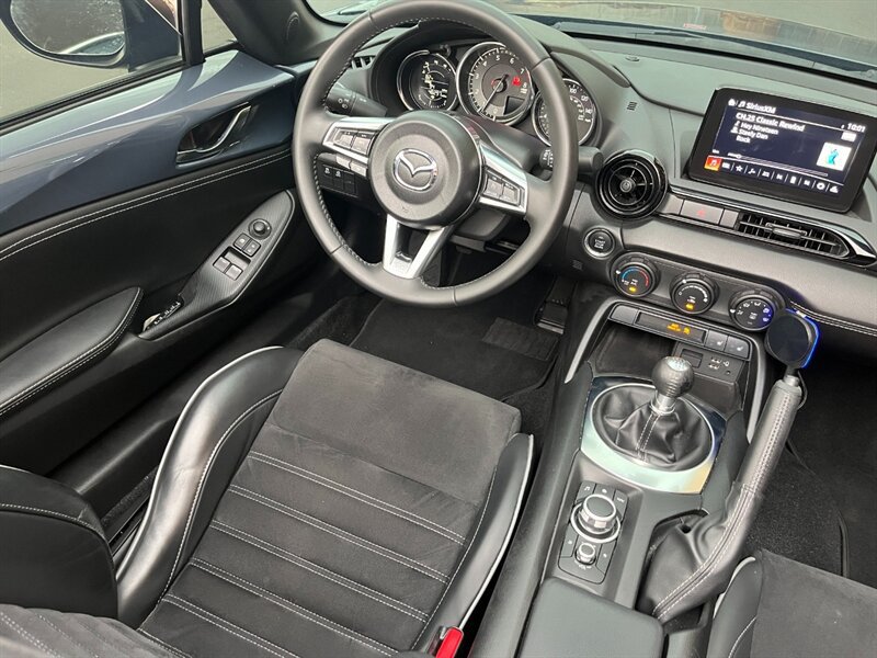 Used 2021 MAZDA MX-5 Miata Club w/ Brembo/BBS Recaro Package RWD image 14
