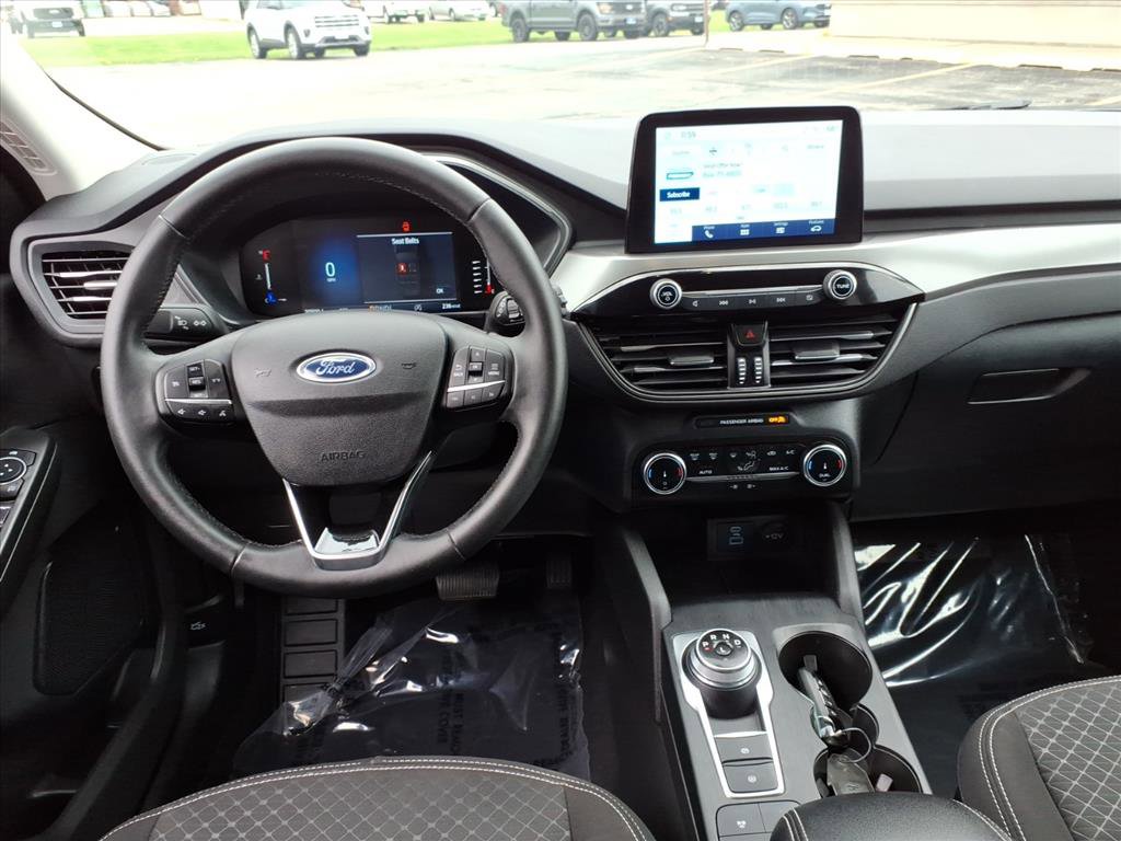 Used 2023 Ford Escape Active image 16
