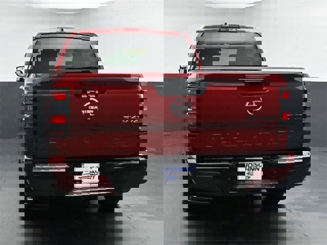 Used 2023 Nissan Frontier SV w/ Tow Package image 13