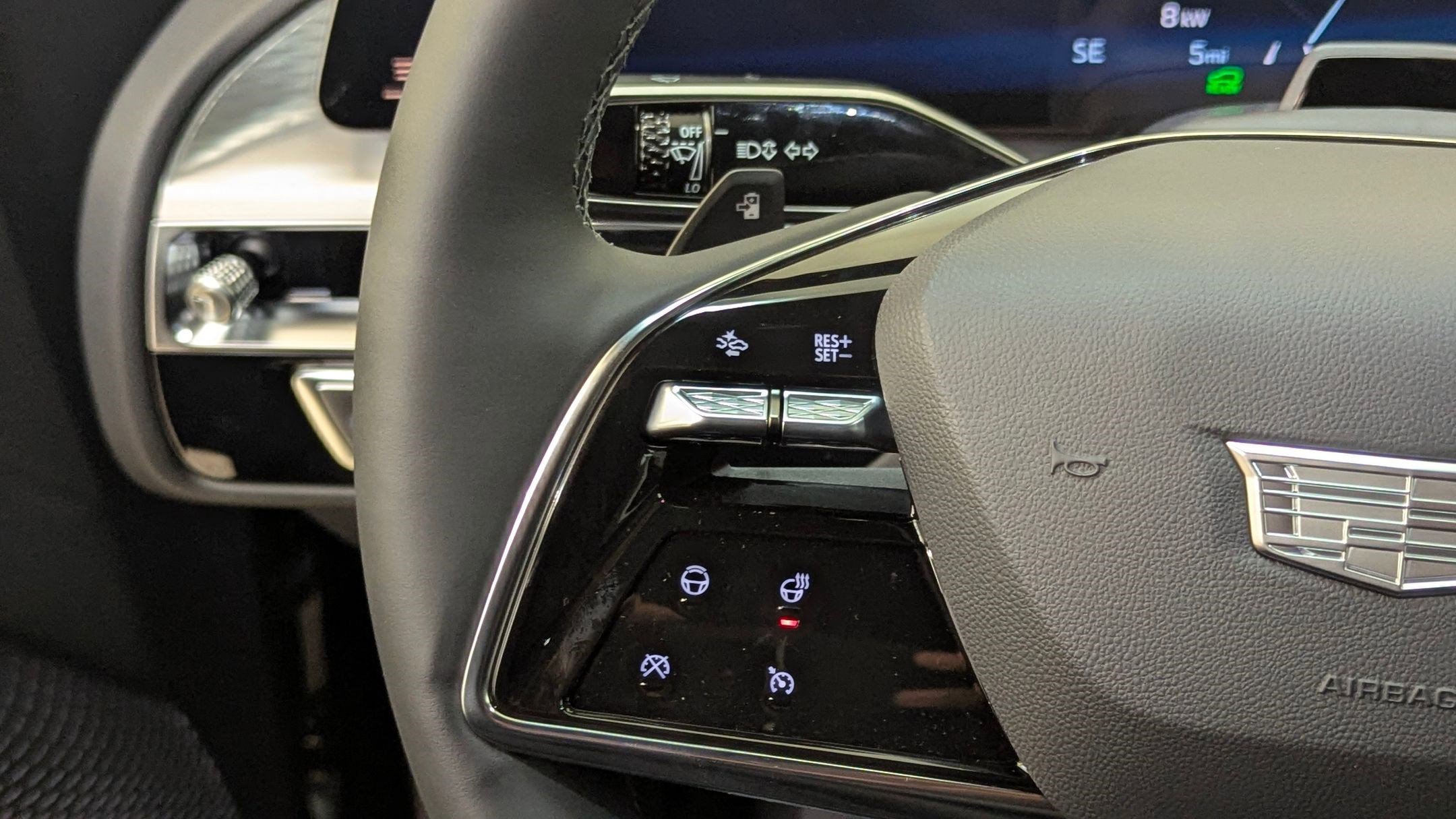 New 2026 Cadillac Lyriq Sport image 16