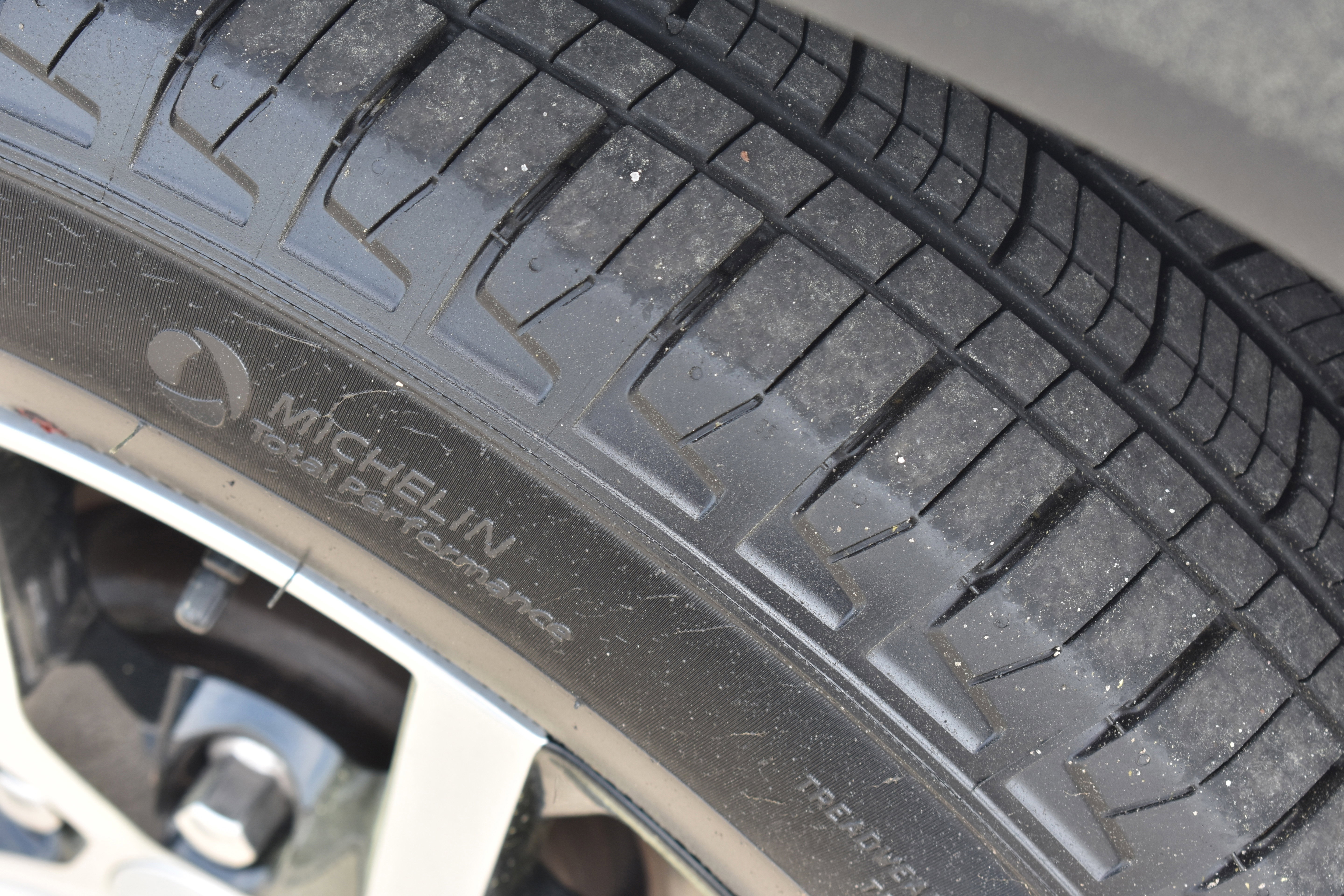 Used 2025 Jeep Grand Cherokee Limited w/ Luxury Tech Group II image 11