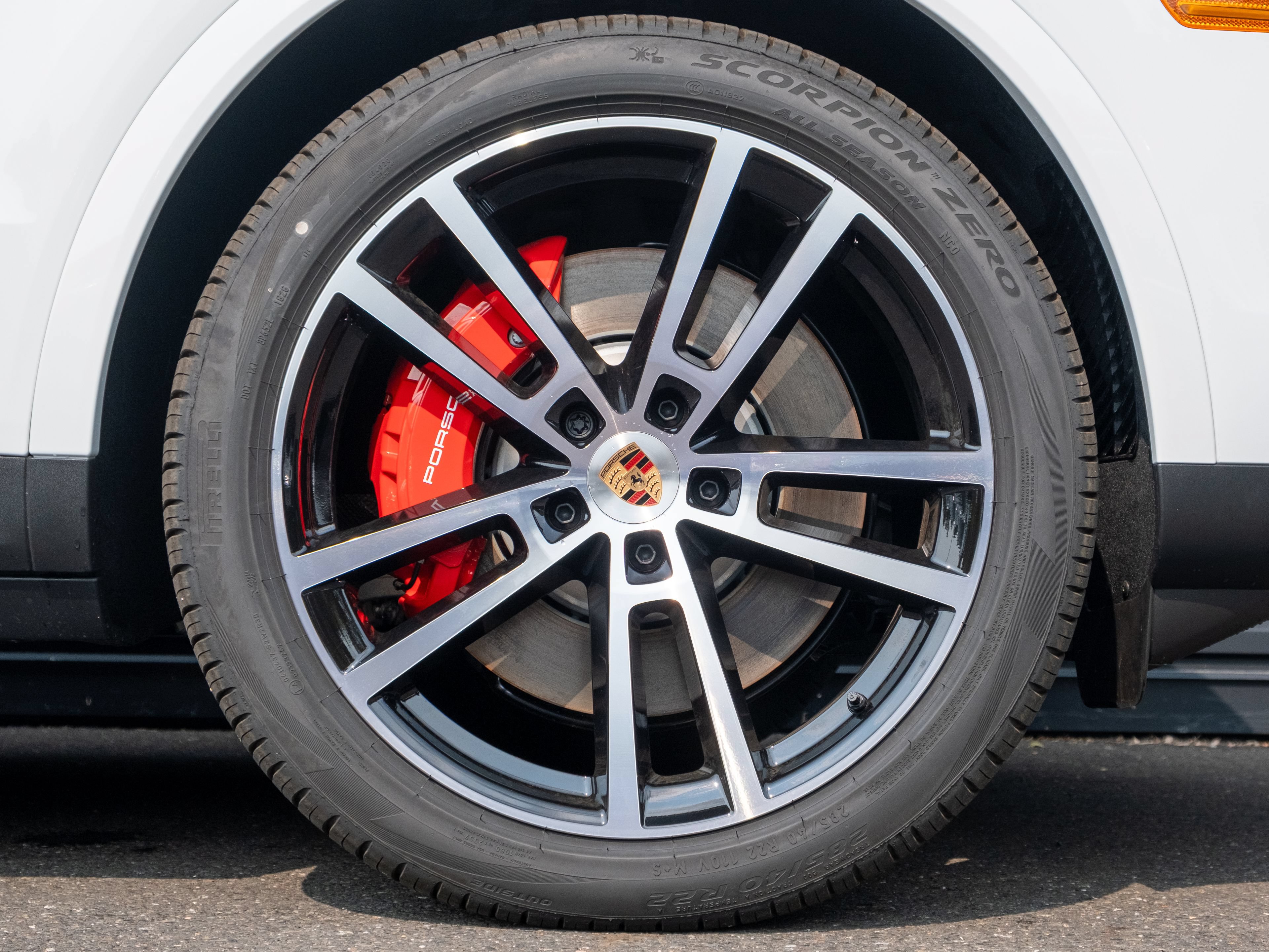 New 2026 Porsche Cayenne S AWD/4WD image 15
