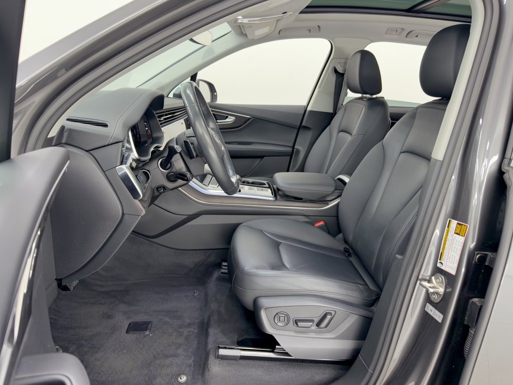 Used 2023 Audi Q7 3.0T Premium Plus AWD/4WD image 4