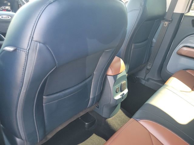 Certified 2022 Ford Maverick Lariat w/ Lariat Luxury Package image 12