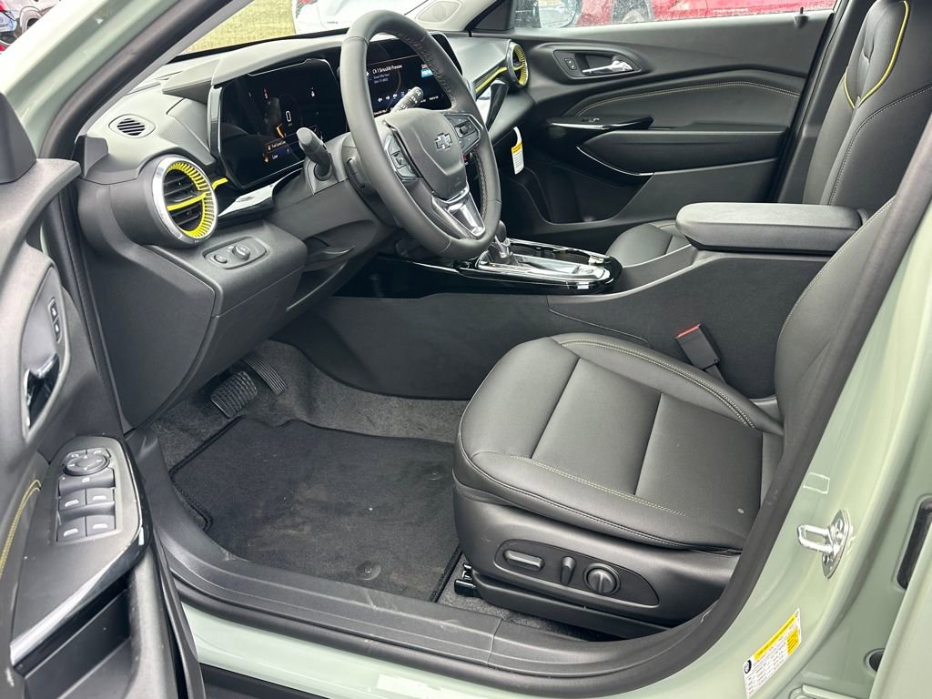 New 2026 Chevrolet Trax ACTIV w/ Sunroof Package image 9