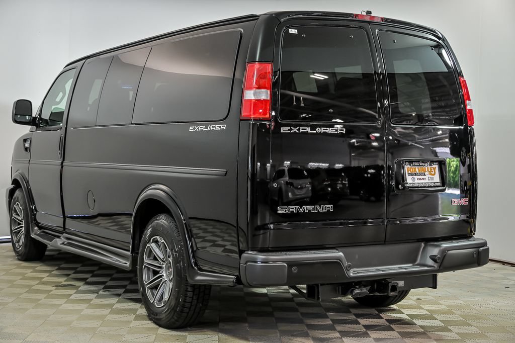New 2026 GMC Savana 2500 w/ Driver Convenience Package RWD image 4