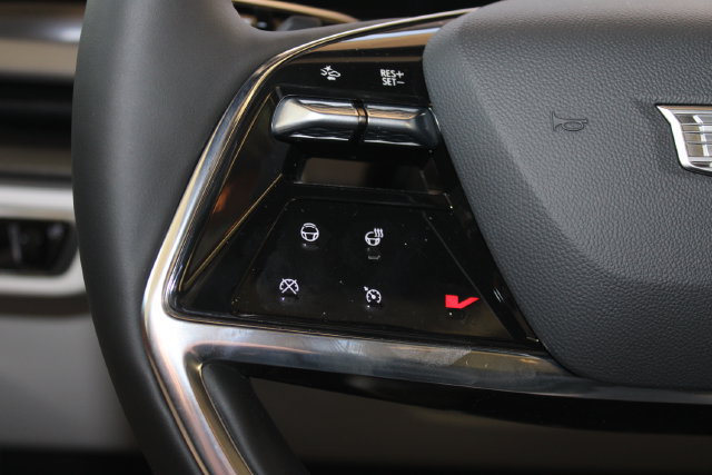 New 2027 Cadillac Vistiq Premium Luxury w/ LPO, Floor Liner Package AWD/4WD image 29