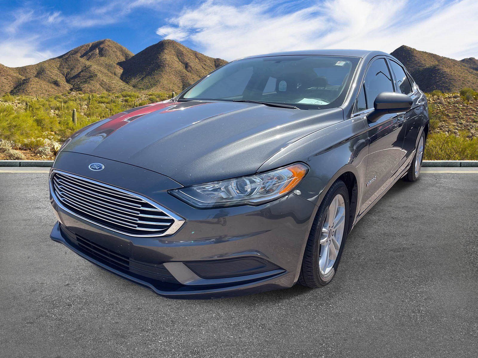 Used 2018 Ford Fusion SE FWD image 13