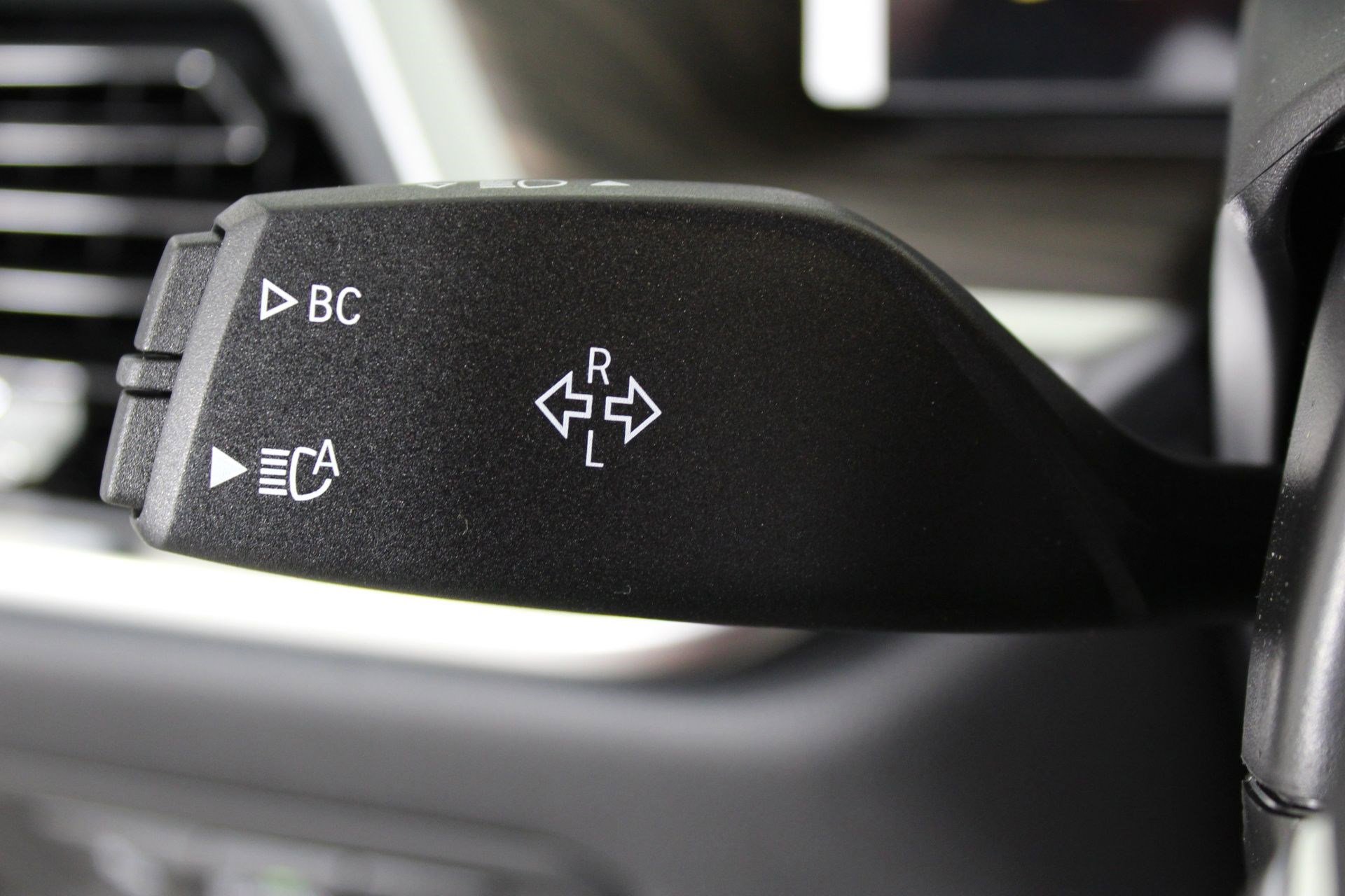 New 2026 BMW X5 xDrive50e w/ Executive Package AWD/4WD image 30