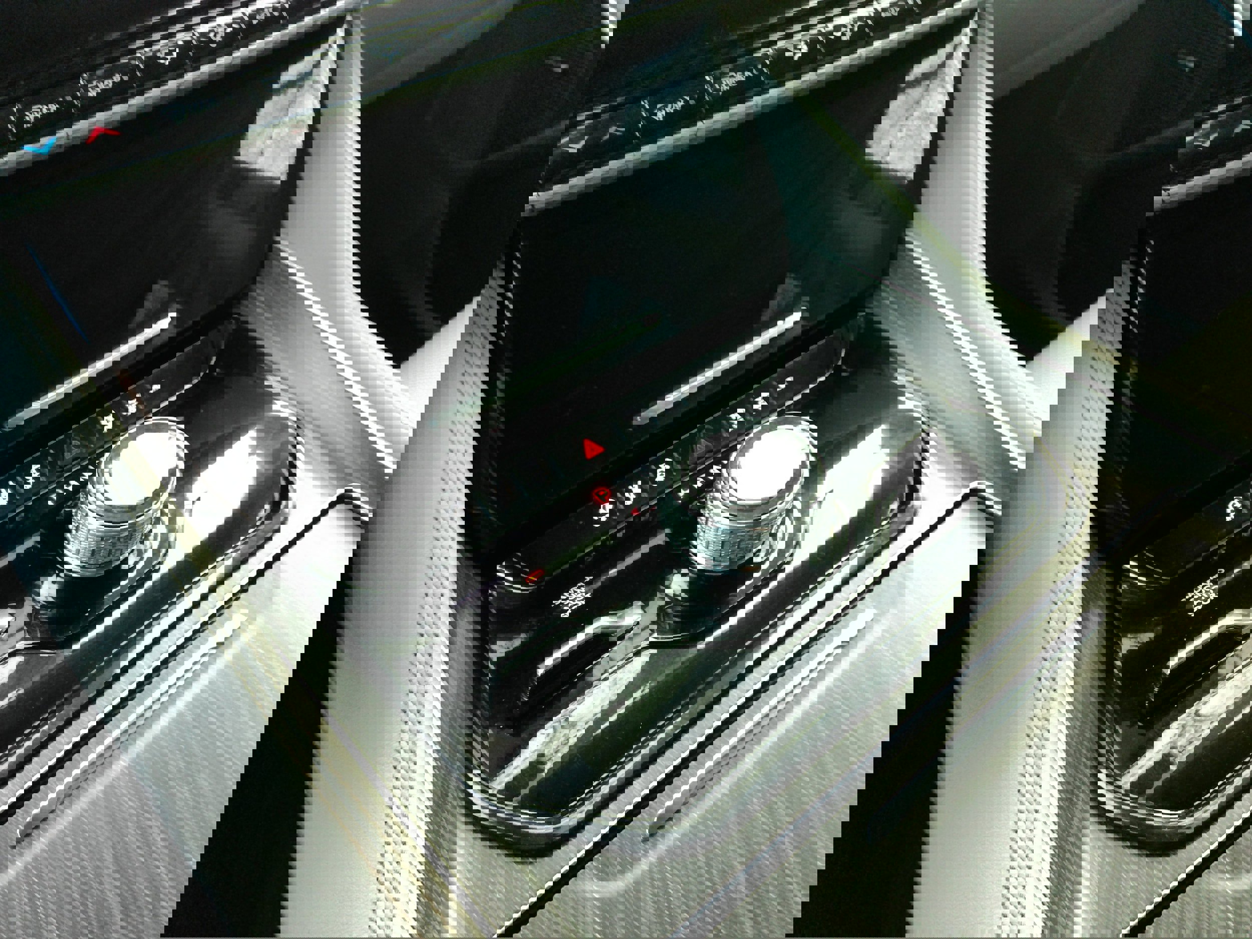 Used 2024 Jeep Wagoneer Series II AWD/4WD image 13