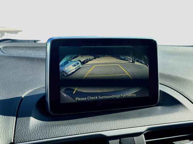 Used 2016 MAZDA MAZDA3 i Sport FWD image 17