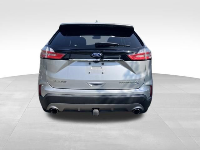 Used 2019 Ford Edge Titanium w/ Equipment Group 301A AWD/4WD image 6