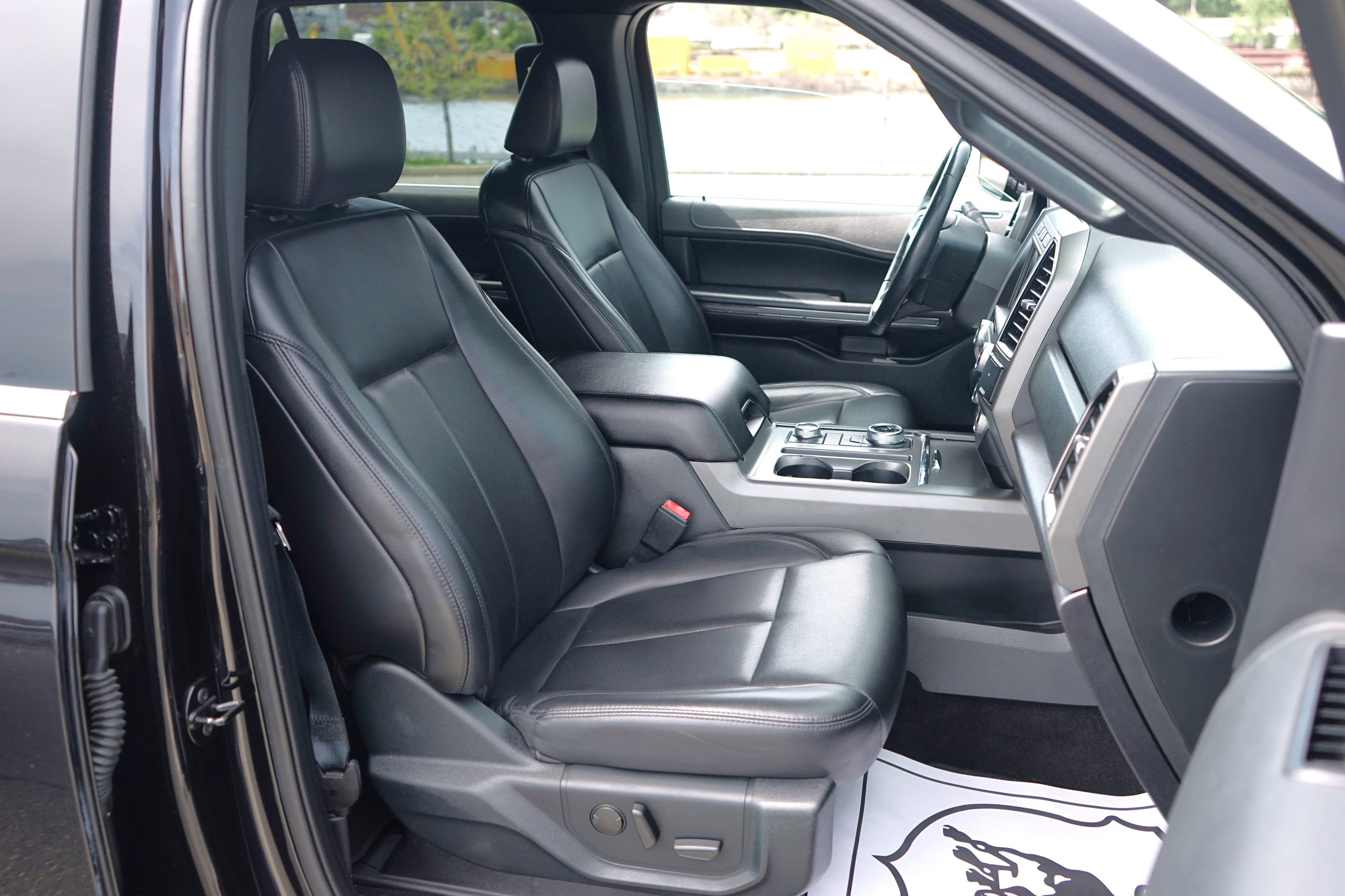 Used 2021 Ford Expedition Max XLT AWD/4WD image 26