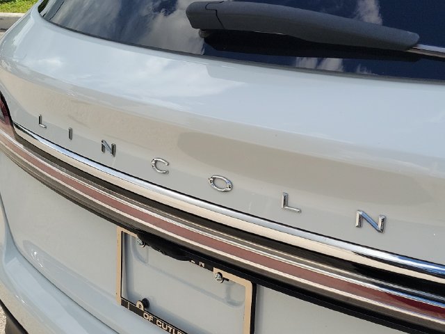Certified 2023 Lincoln Nautilus AWD image 7