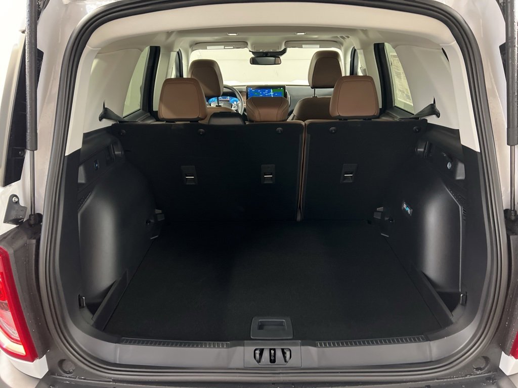 New 2025 Ford Bronco Sport Outer Banks w/ Outer Banks Tech Package+ image 37