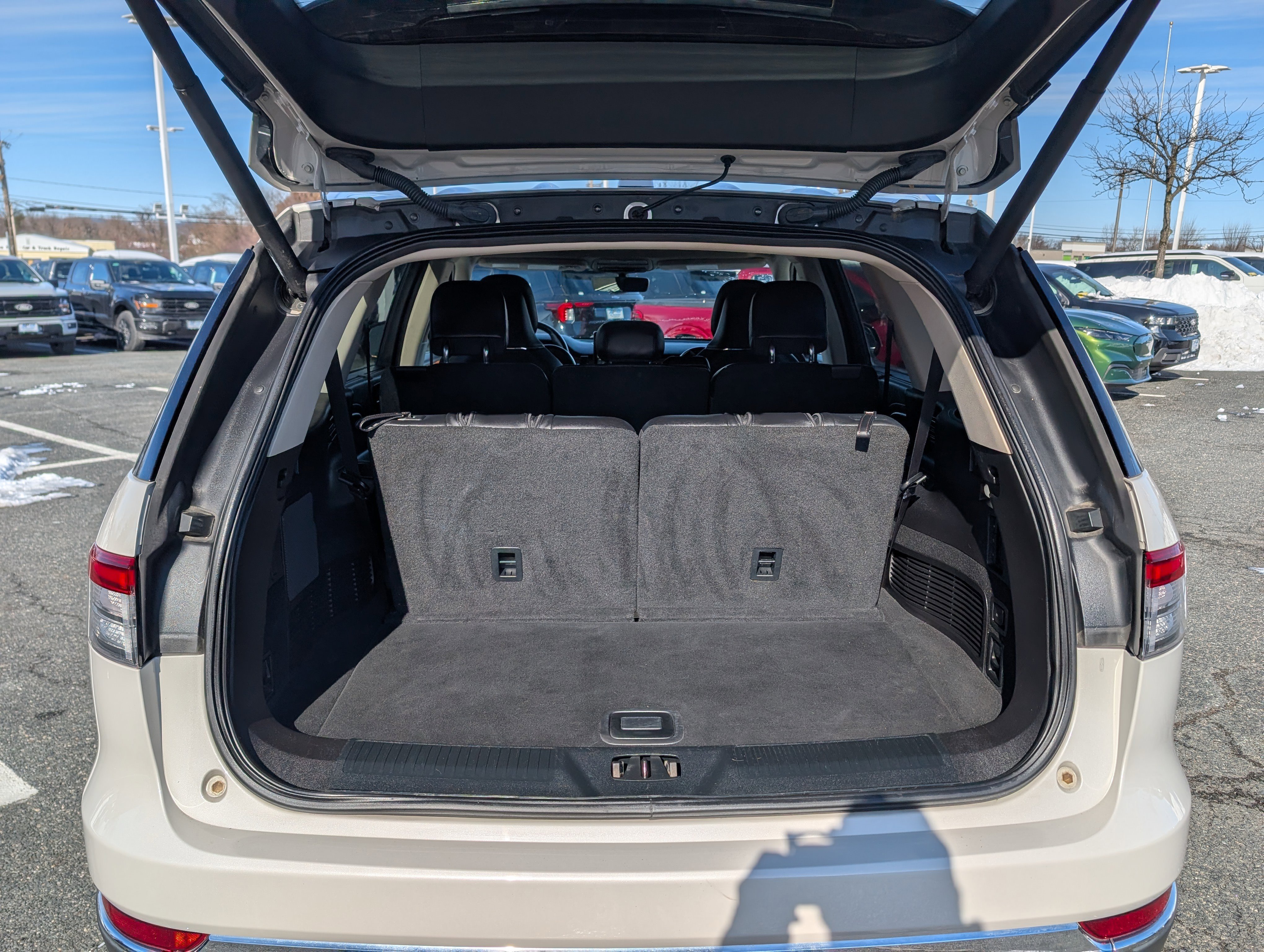 Used 2020 Lincoln Aviator Reserve w/ Equipment Group 202A image 12