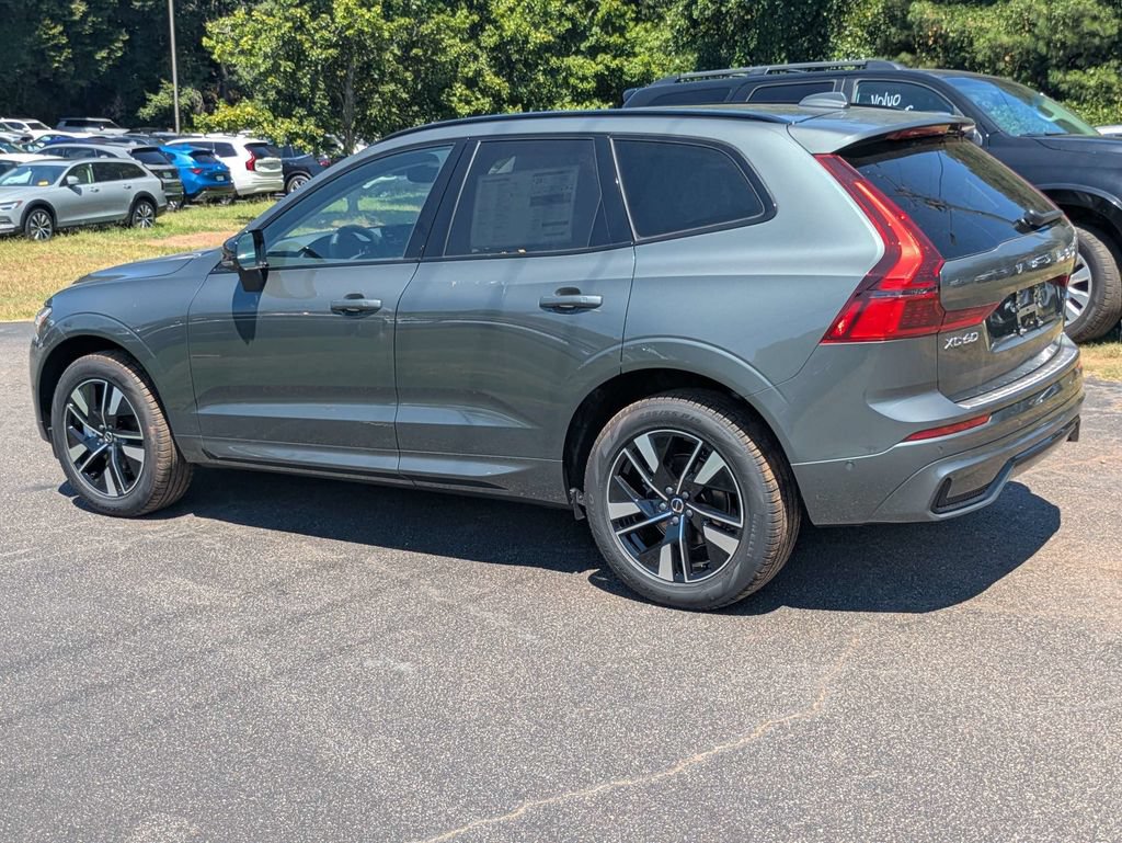 New 2026 Volvo XC60 B5 Plus w/ Protection Package Premier AWD/4WD image 4