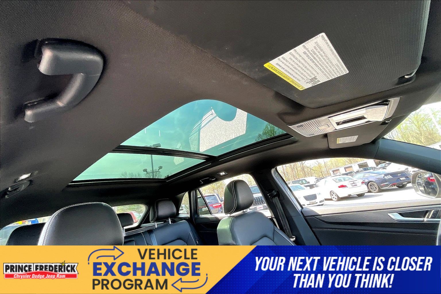 Used 2024 Volkswagen Atlas Cross Sport SEL R-Line AWD/4WD image 19