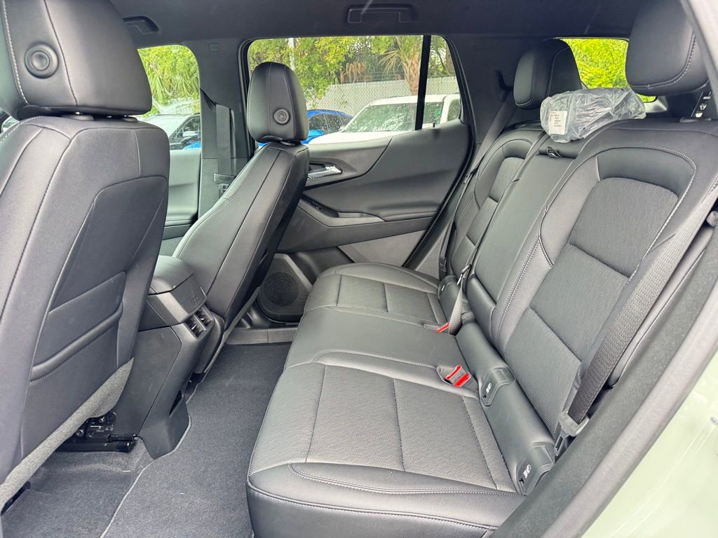 New 2026 Chevrolet Equinox LT w/ Convenience Package II image 15