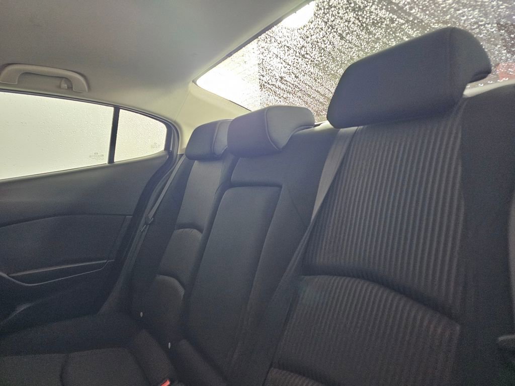 Used 2014 MAZDA MAZDA3 i Touring w/ Technology Package image 18