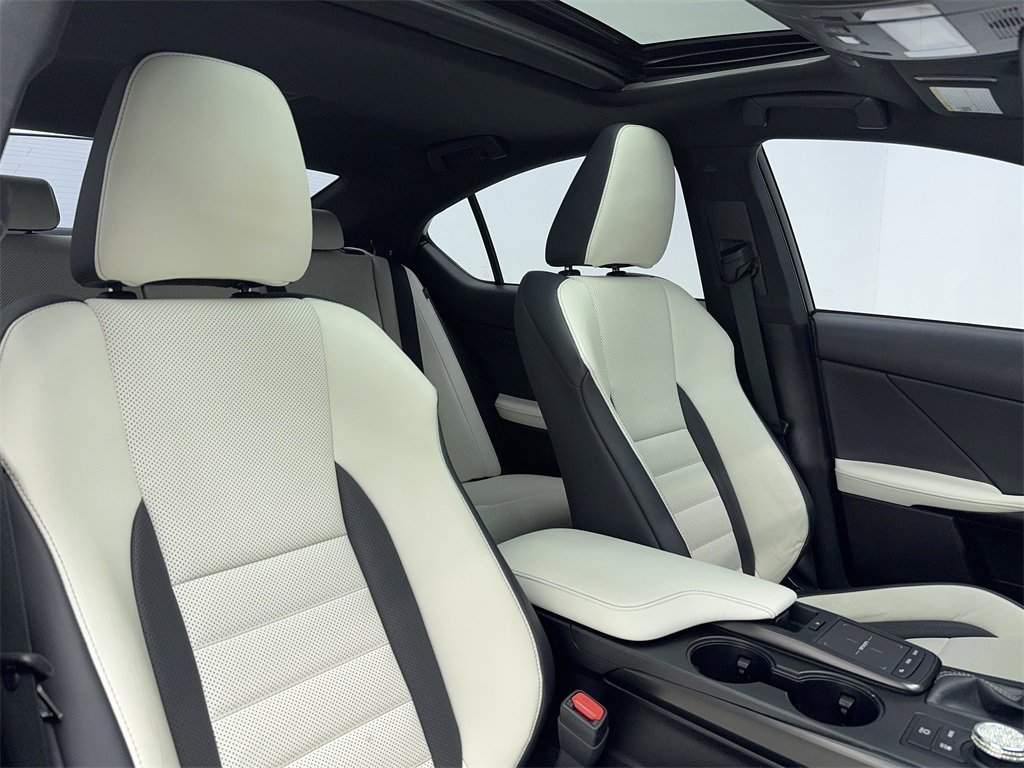 Used 2022 Lexus IS 350 F Sport w/ Accessory Package image 43
