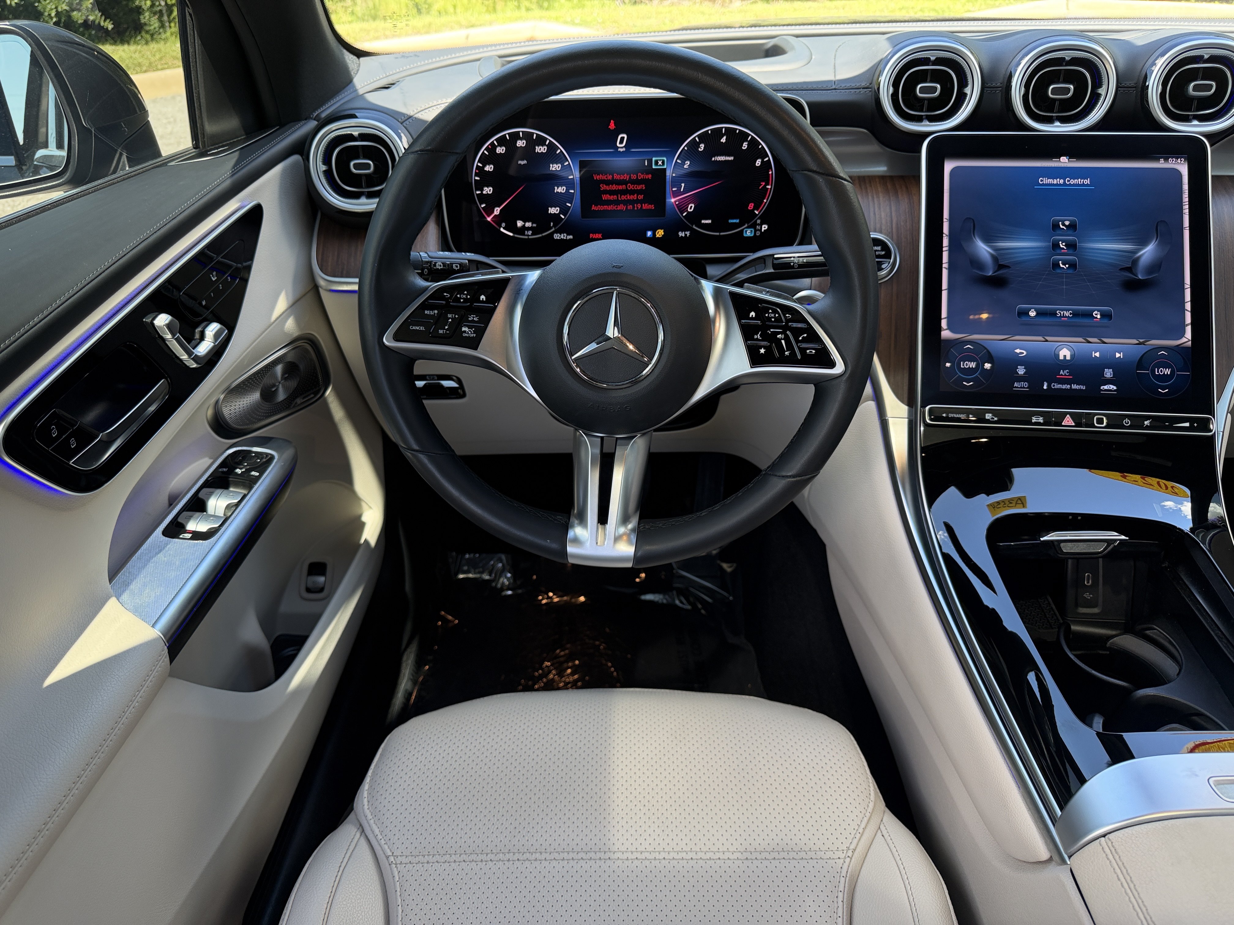 Used 2023 Mercedes-Benz GLC 300 4MATIC image 15
