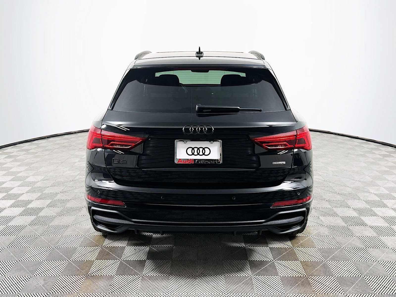 Certified 2024 Audi Q3 2.0T Premium Plus w/ Premium Plus Package AWD/4WD image 6