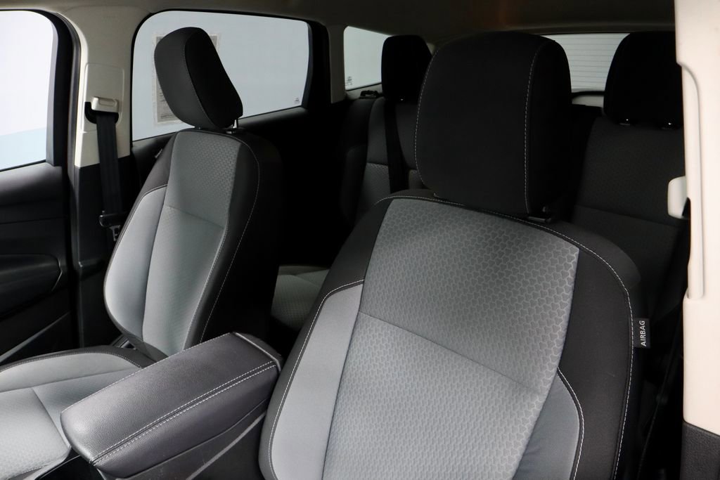 Certified 2019 Ford Escape SE FWD image 26