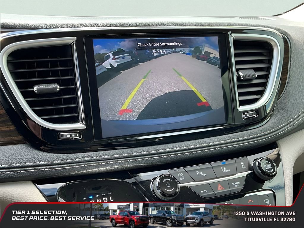 Used 2024 Chrysler Pacifica Limited image 34