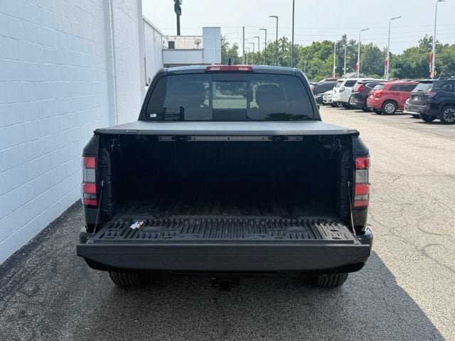Used 2025 Nissan Frontier SV w/ SV Convenience Package AWD/4WD image 10