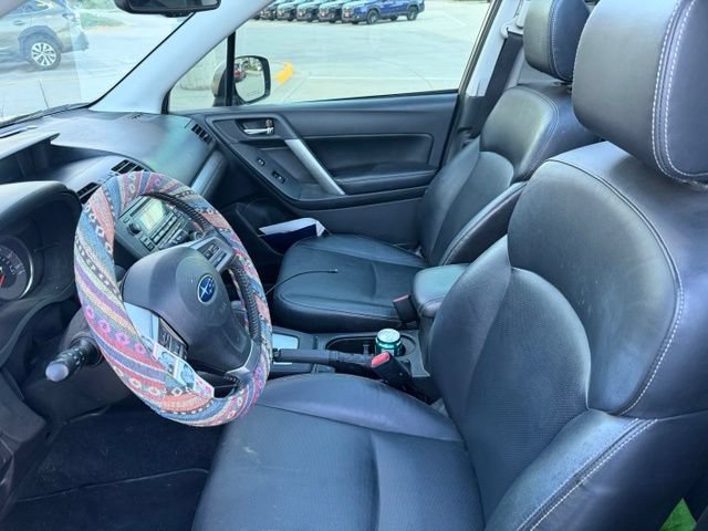Used 2014 Subaru Forester 2.5i Limited AWD/4WD image 2