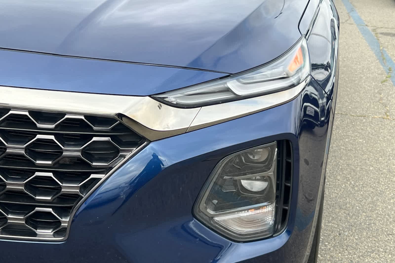 Used 2020 Hyundai Santa Fe Limited FWD image 11
