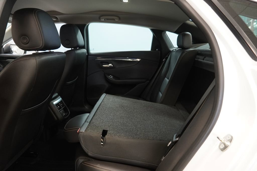 Used 2019 Chevrolet Impala LT w/ LT Leather Package FWD image 28
