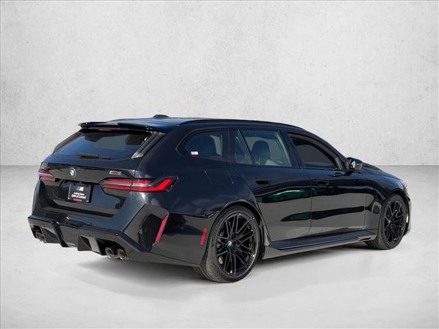 New 2026 BMW M5 Touring image 2