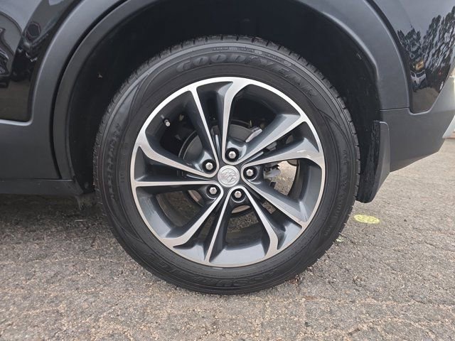 Used 2020 Buick Encore GX Select image 32