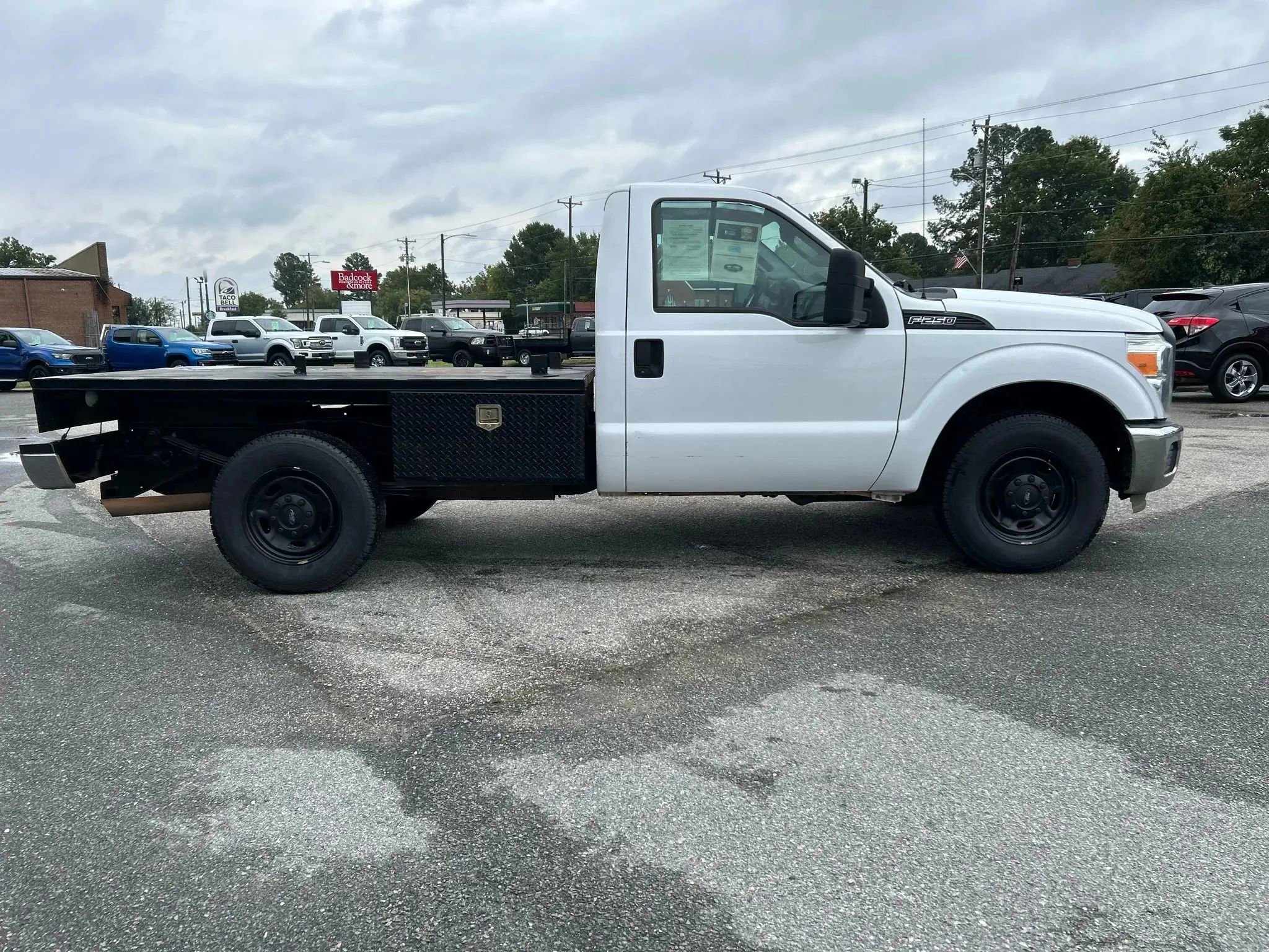Used 2016 Ford F250 XL w/ XL Value Package image 6