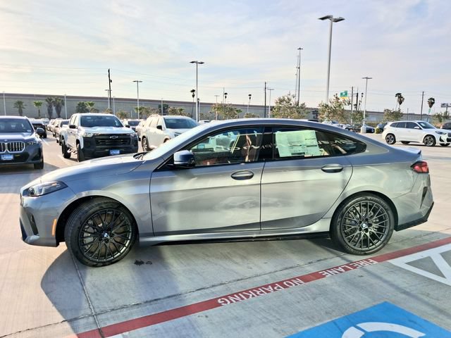 New 2026 BMW M235i xDrive w/ M Performance Package AWD/4WD image 4
