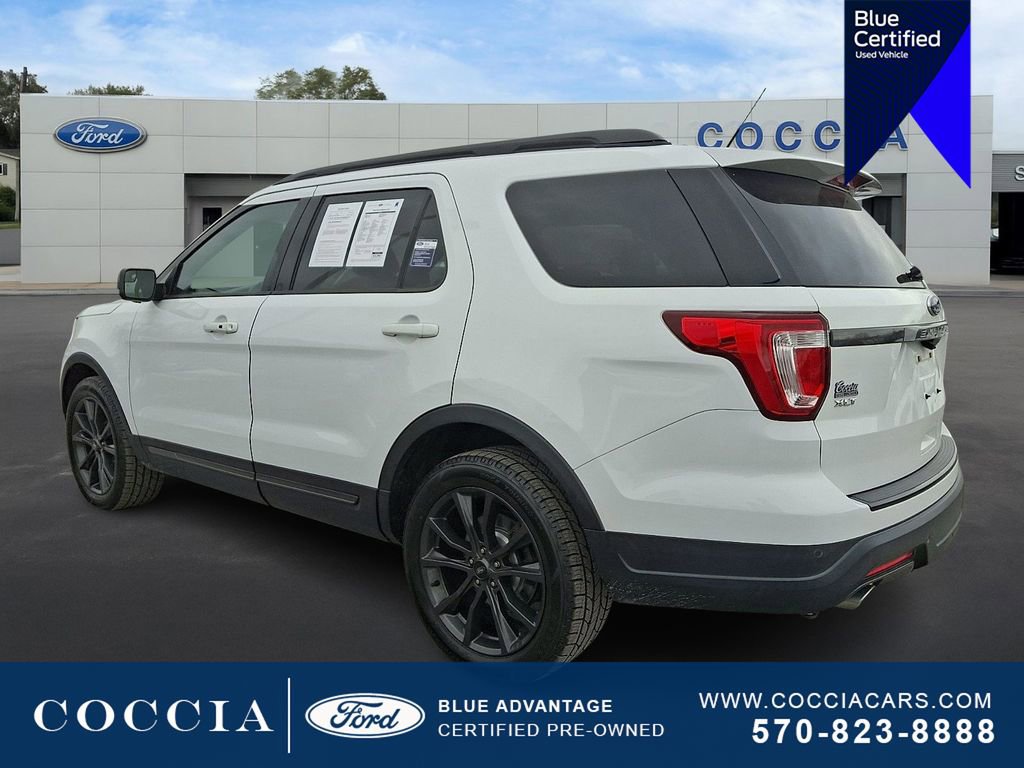 Certified 2018 Ford Explorer XLT w/ Equipment Group 202A image 6