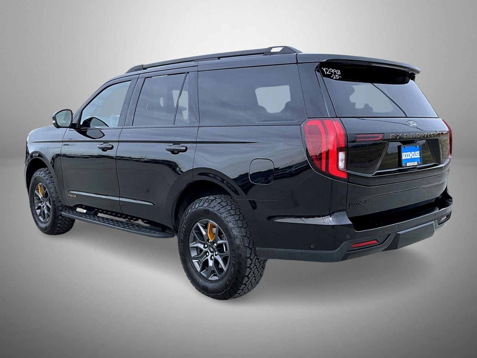 Used 2025 Ford Expedition Tremor image 7