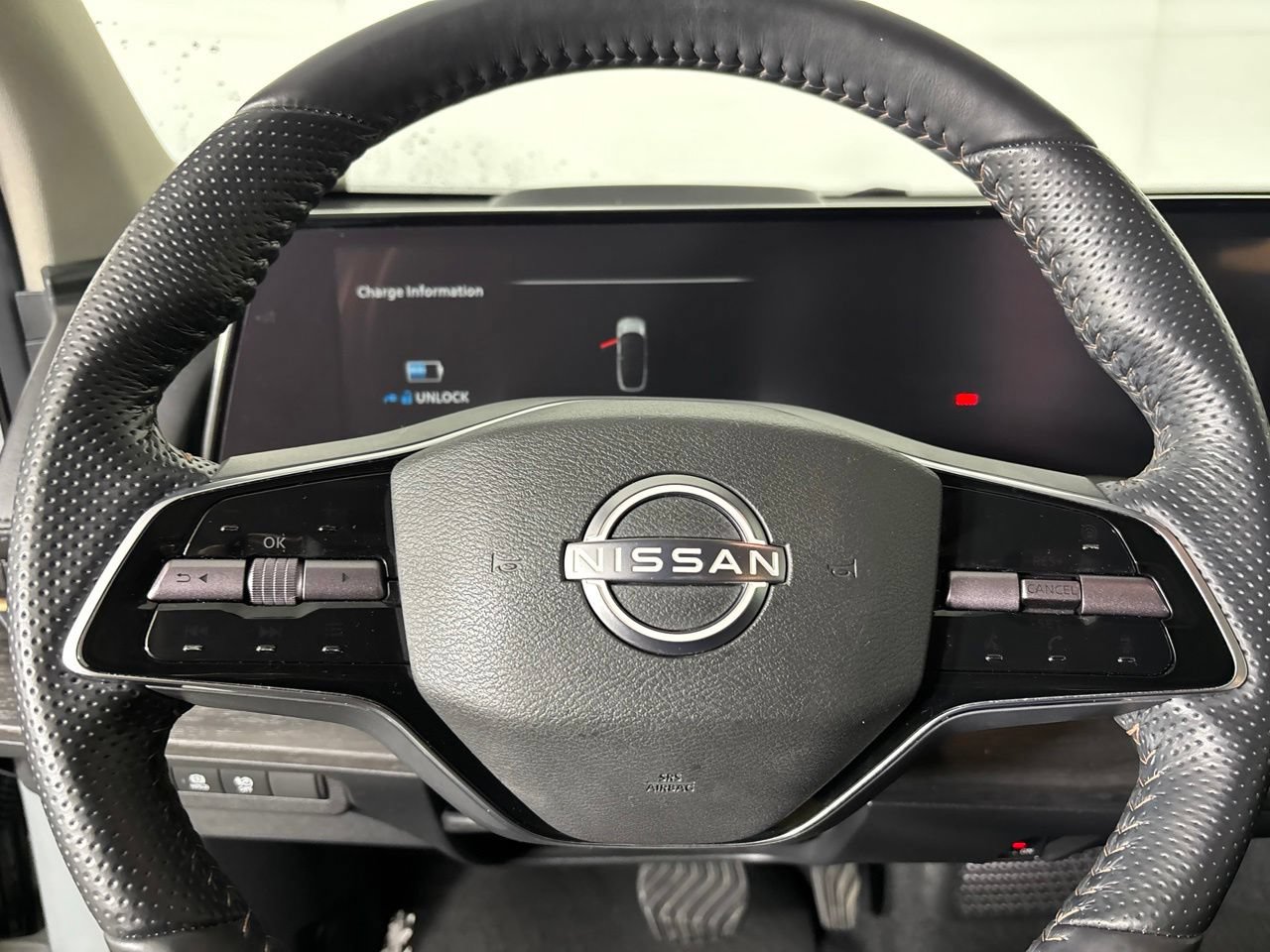 Used 2023 Nissan Ariya FWD image 10
