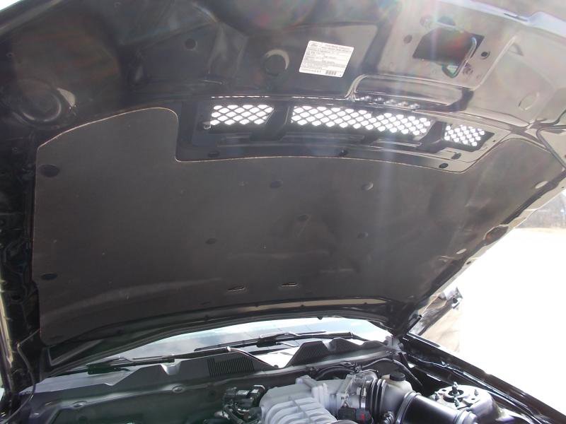 Used 2011 Ford Mustang Shelby GT500 w/ SVT Performance Pkg image 38