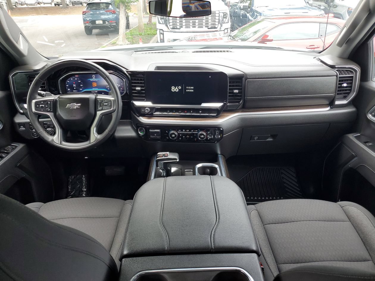 Used 2025 Chevrolet Silverado 1500 RST AWD/4WD image 13