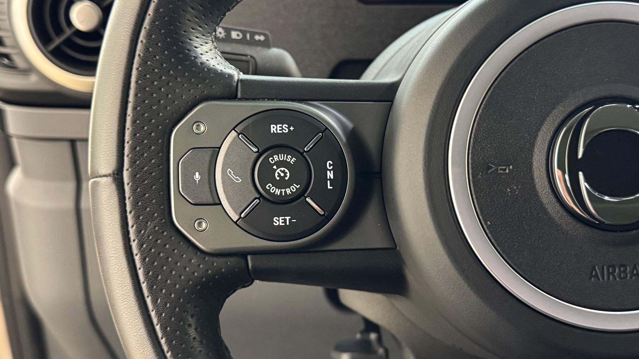 Used 2024 INEOS Grenadier Fieldmaster Edition image 32